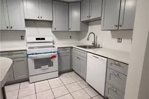 66 Girard Ave, Newport, RI 02840 - Photo 6