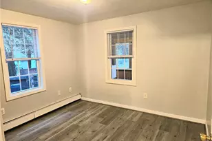 82 Wood St, Coventry, RI 02816 - Photo 8