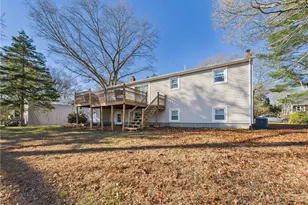 38 Pinecrest Dr, Exeter, RI 02822 - Photo 2