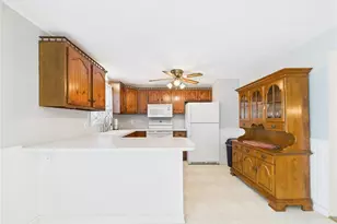 38 Pinecrest Dr, Exeter, RI 02822 - Photo 6