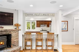 138 Carroll Ave, Newport, RI 02840 - Photo 16