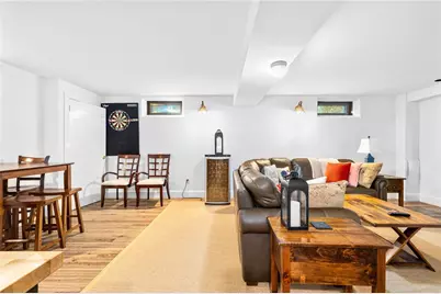 138 Carroll Avenue, Newport, RI 02840 - Photo 26