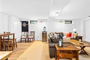 138 Carroll Ave, Newport, RI 02840 - Photo 26