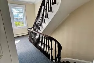 51 Annandale Rd, Newport, RI 02840 - Photo 4