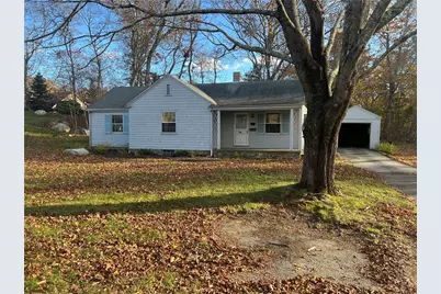 11 Hubbard Street, Westerly, RI 02891 - Photo 2