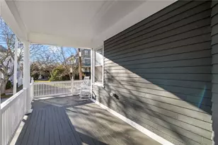 73 Bayside Ave, Warwick, RI 02888 - Photo 6