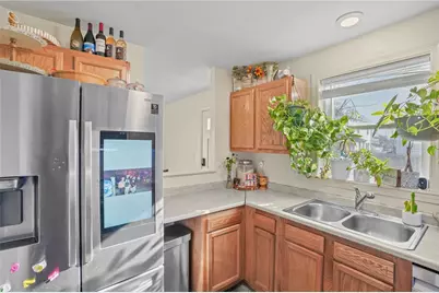 94 Potters Avenue, Providence, RI 02905 - Photo 8