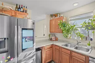 94 Potters Ave, Providence, RI 02905 - Photo 8