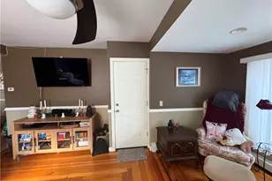 38 East St, West Warwick, RI 02893 - Photo 4