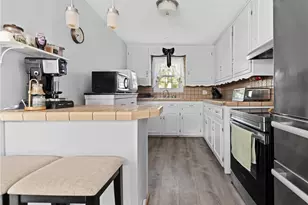 57 Twin Lakes Ave, Coventry, RI 02816 - Photo 6