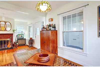 31 Mount Hope Avenue, Providence, RI 02906 - Photo 16