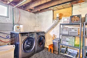 31 Mt Hope Ave, Providence, RI 02906 - Photo 26