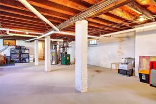 31 Mt Hope Ave, Providence, RI 02906 - Photo 28