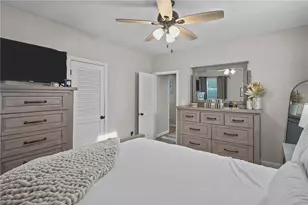 496 Daggett Ave, Pawtucket, RI 02861 - Photo 20