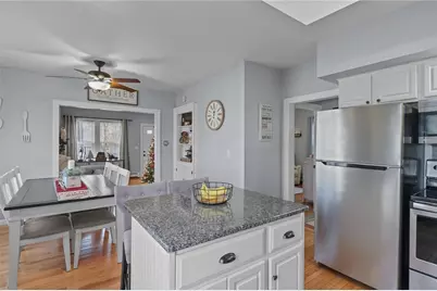 496 Daggett Avenue, Pawtucket, RI 02861 - Photo 14