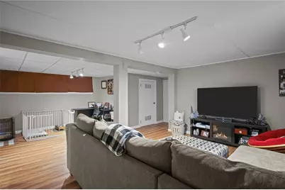 496 Daggett Avenue, Pawtucket, RI 02861 - Photo 26