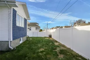 496 Daggett Ave, Pawtucket, RI 02861 - Photo 40