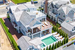 811 Ocean Rd, Narragansett, RI 02882 - Photo 2