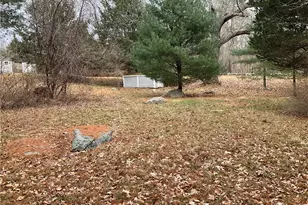 922 Plainfield Pike, Scituate, RI 02857 - Photo 16