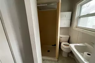 922 Plainfield Pike, Scituate, RI 02857 - Photo 20