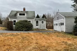 922 Plainfield Pike, Scituate, RI 02857 - Photo 4