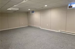 38 Brettonwoods Dr, Cranston, RI 02920 - Photo 22