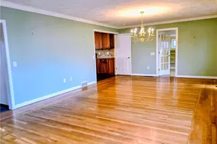 38 Brettonwoods Dr, Cranston, RI 02920 - Photo 8