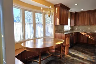 38 Brettonwoods Dr, Cranston, RI 02920 - Photo 2