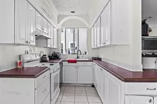 58 Oakley Rd, Woonsocket, RI 02895 - Photo 6