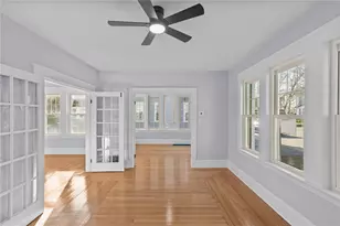 202 Jenckes St, Woonsocket, RI 02895 - Photo 16