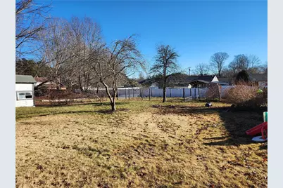 140 S Main Street, Coventry, RI 02816 - Photo 6