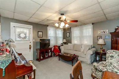 357 Warwick Neck Avenue, Warwick, RI 02889 - Photo 2