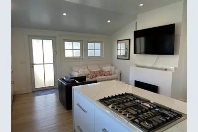 76 Memorial Boulevard #Rear, Newport, RI 02840 - Photo 6