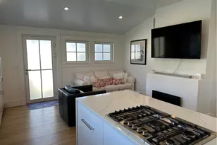 76 Memorial Blvd, Newport, RI 02840 - Photo 6