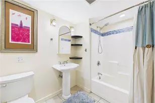 28 Bayley St, Pawtucket, RI 02860 - Photo 14