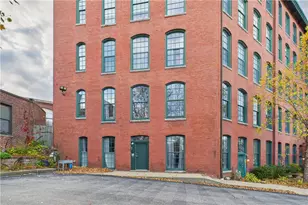 28 Bayley St, Pawtucket, RI 02860 - Photo 1