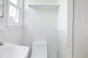 11 Granada Terrace, Middletown, RI 02842 - Photo 20