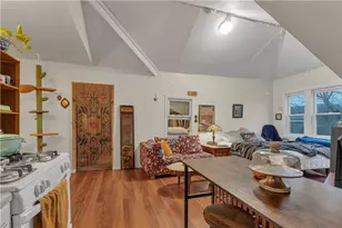 236 Broadway St, Providence, RI 02903 - Photo 10