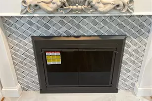 29 Dakota St, Providence, RI 02904 - Photo 4