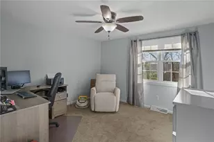 407 Pinewood Dr, Smithfield, RI 02917 - Photo 20