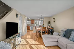 407 Pinewood Dr, Smithfield, RI 02917 - Photo 6