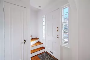 89 Dexterdale Rd, Providence, RI 02906 - Photo 24