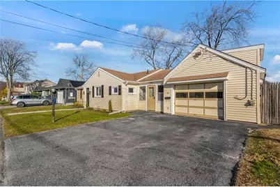 23 Columbus Avenue, Johnston, RI 02919 - Photo 2