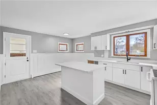 23 Columbus Ave, Johnston, RI 02919 - Photo 6