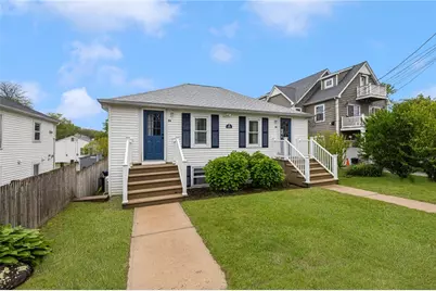 66 Knowlesway #Upper unit, Narragansett, RI 02882 - Photo 24