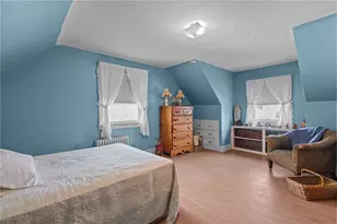 75 Dale Ave, Cranston, RI 02910 - Photo 28