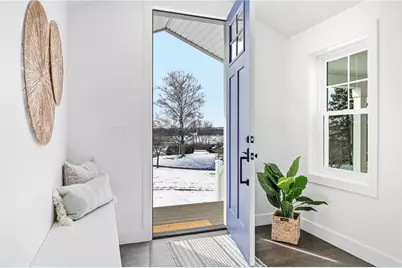 32 Arrowhead Drive, Tiverton, RI 02878 - Photo 8