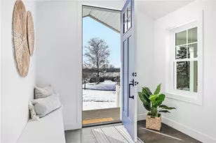 32 Arrowhead Dr, Tiverton, RI 02878 - Photo 8