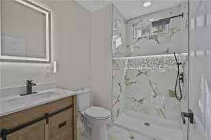 293 Webster Ave, Cranston, RI 02920 - Photo 14