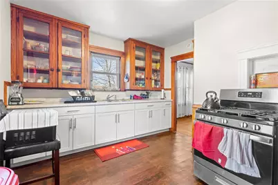 51 Oakland Avenue, Cranston, RI 02910 - Photo 20